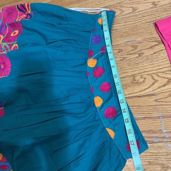 CUTE Artistic KIDS Hand Vibrantly Hand Embroidered LEHENGA 2 Piece Set - Picture 4 of 6